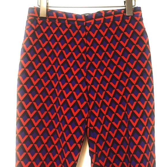 Amazing Red/Blue Silk-Like Printed Pants - NWOT - Picture 3 of 7